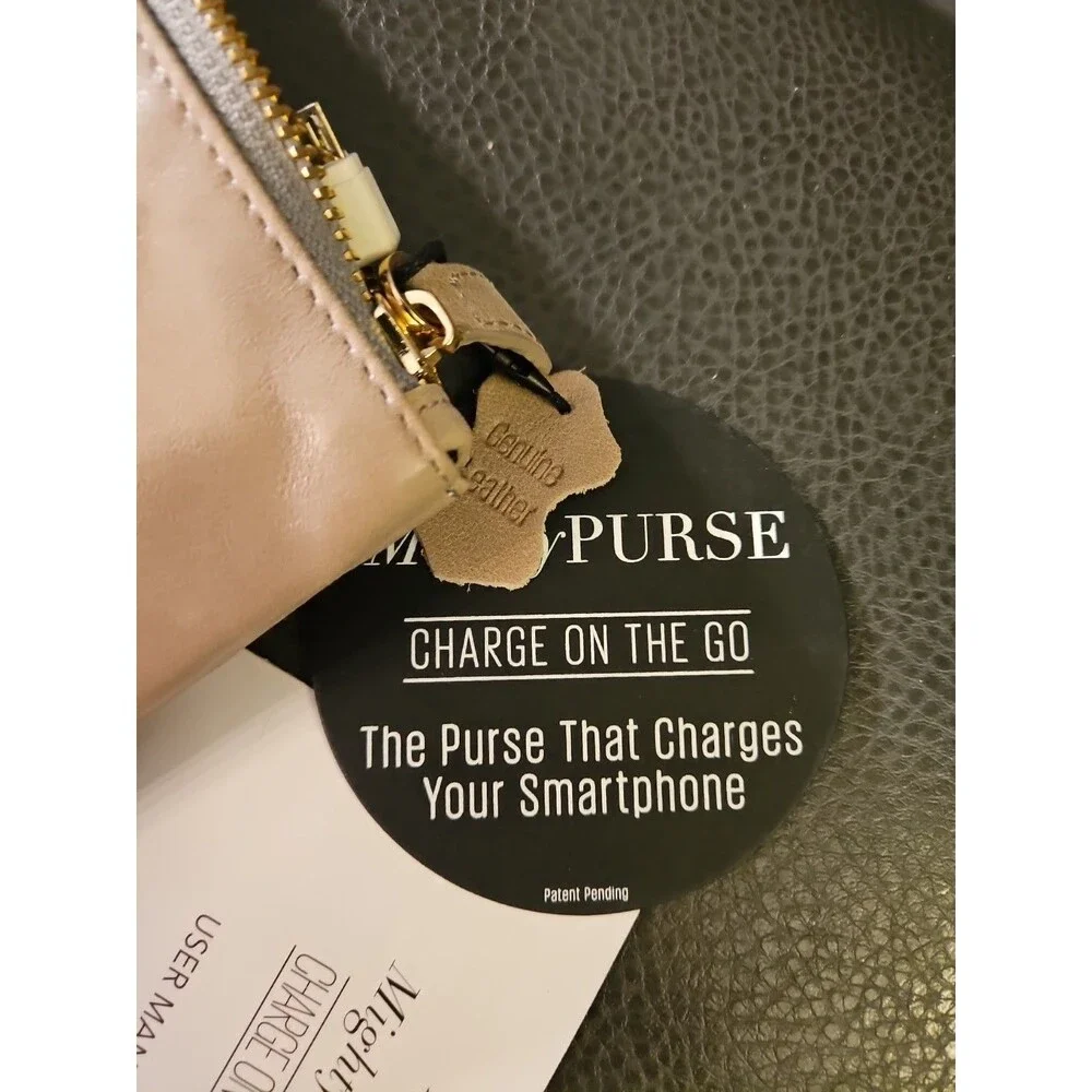 NWT‎ H Butler Genuine Leather Mighty Purse Wristlet - IPhone Charging on the Go